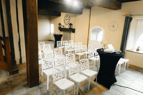 Stratégie Réseaux Sociaux pour Entreprises B2B : Le Guide Ultime et Indispensable